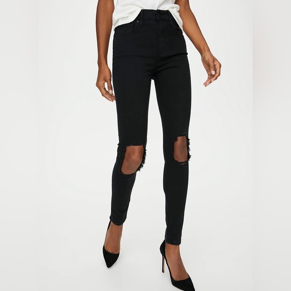 Levi’s black skinny jeans - Picture 2 of 6